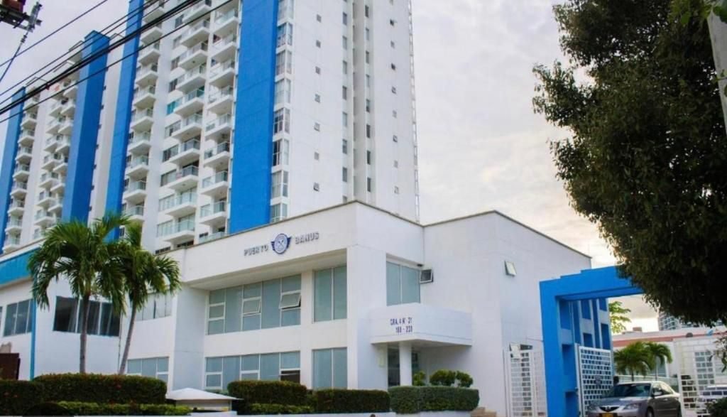 Edificio Puerto Banús
